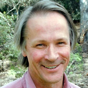 Dr Richard Richards