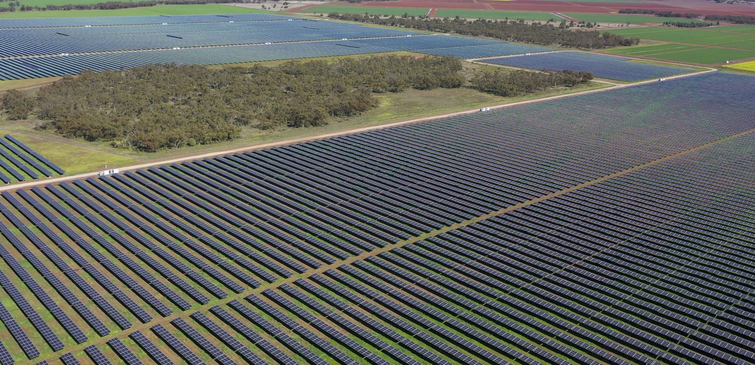 Istock 1415497109 Solar Farm Hillston Cropped 1510X730