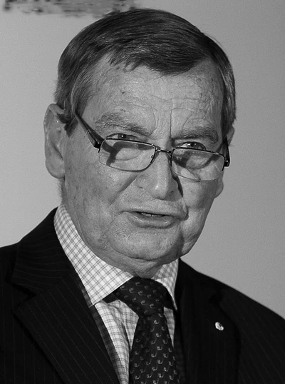 Neil Andrew