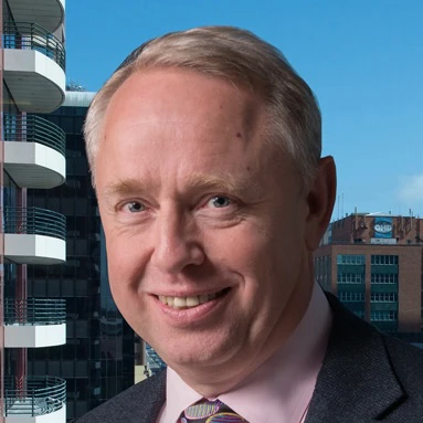 Dr Goran Roos