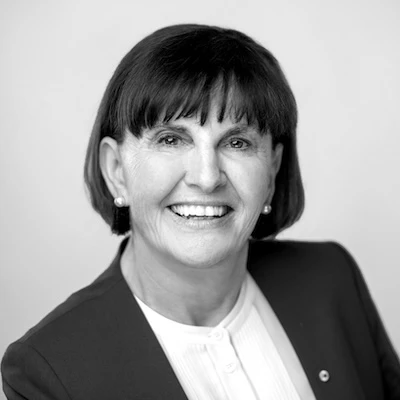 Dr Susan Pond