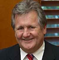 Dr Ian Poiner