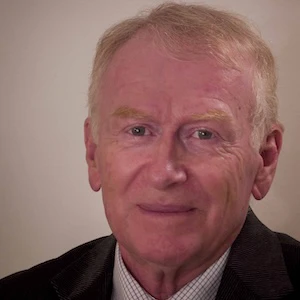 Dr Ray Smith