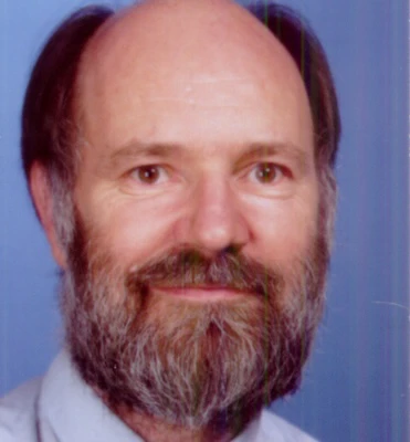 Dr Ian Galbally